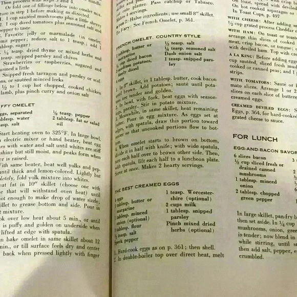 Vintage Good Housekeeping Cookbook READ - Picture 4 of 6